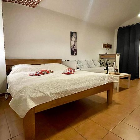 Ubytovani V Soukromi Belcice Extérieur photo